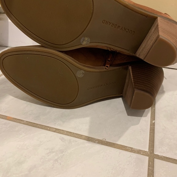 NEW Lucky Boots 🍀 - Picture 5 of 8